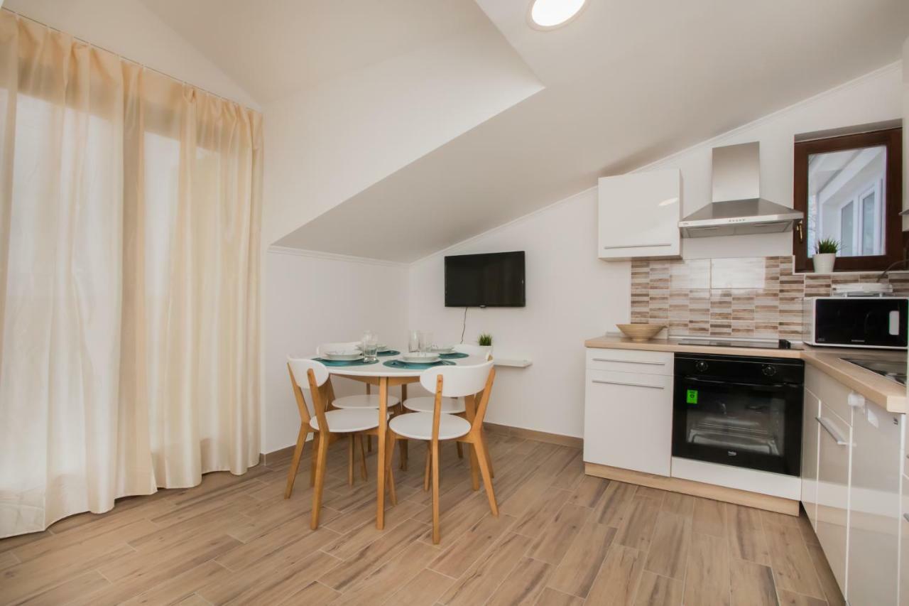 Apartments Tonka Šibenik Exterior foto